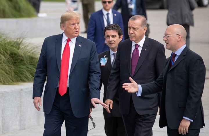 عكس تهديده أمس.. ترامب: سنوسع التعاون الاقتصادي مع تركيا