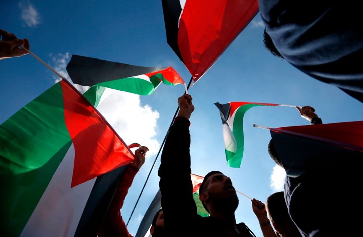 الغارديان: يجب دعم الفلسطينيين بعد تخلي الحكومات عنهم