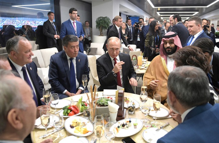 "إنترسبت": تواطؤ سعودي روسي يدفع بأسعار النفط إلى أعلى