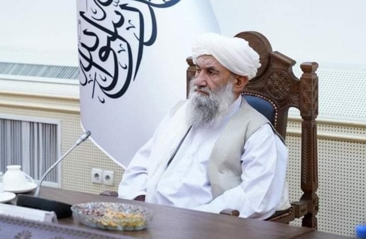رئيس حكومة طالبان يلقي خطابه الأول ويتعهد بحل "المشاكل"