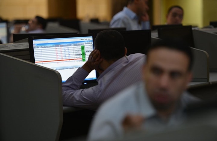 مؤشرات البورصة المصرية تتراجع وتخسر 11 مليار جنيه في دقائق