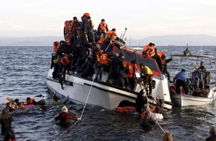 غرق 12 مهاجرا أثناء إبحارهم من تركيا إلى اليونان