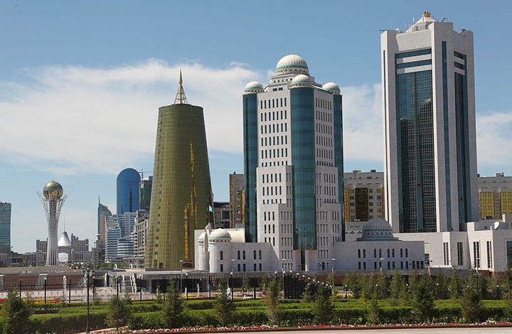 لماذا تعمل كازاخستان على تعزيز التقارب الاستراتيجي مع تركيا؟