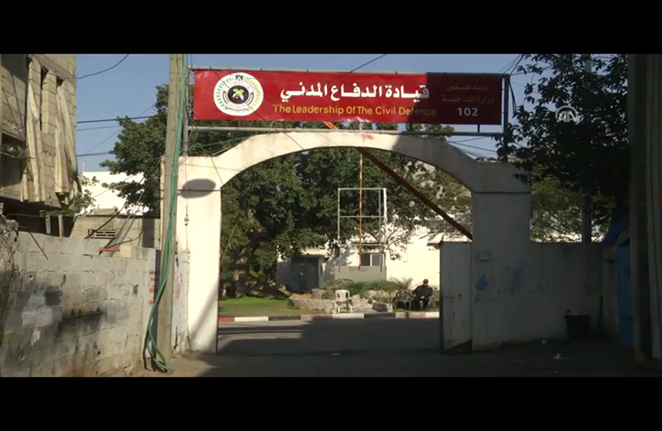 "الدفاع المدني" بغزة يشتكي من نقص في المعدات