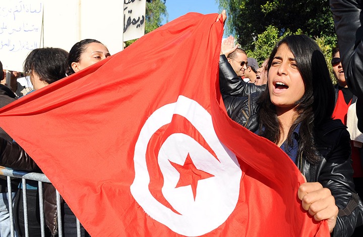 باحث فرنسي: التحول الديمقراطي بتونس يتجه للاستبدادية