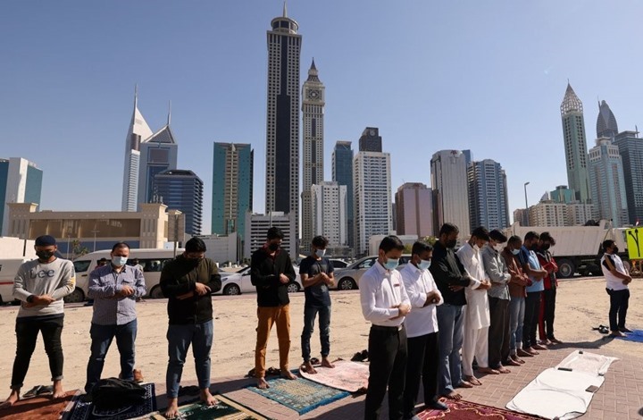 الغارديان: تذمّر في الإمارات بسبب تغيير العطلة الأسبوعية