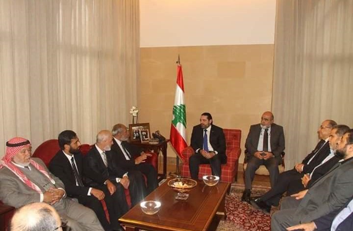كتلة حماس البرلمانية تبحث سبل تحسين أوضاع اللاجئين في لبنان