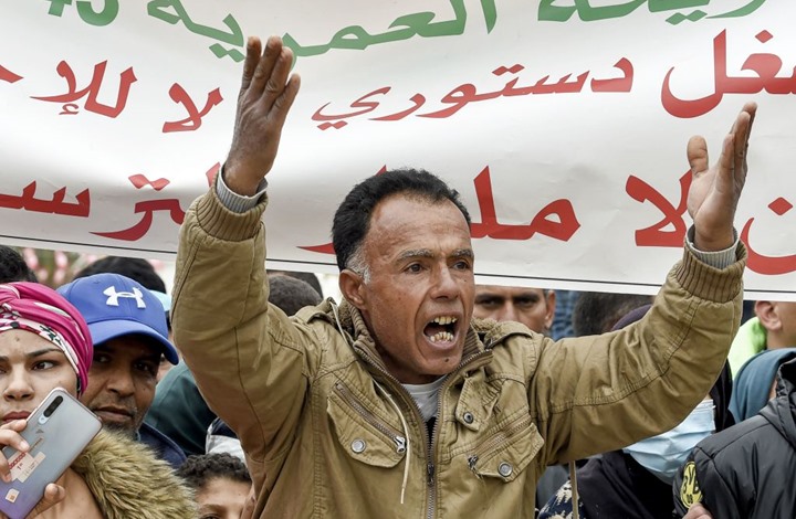 تونسي يضرم النار في نفسه احتجاجا على وضعه الاجتماعي