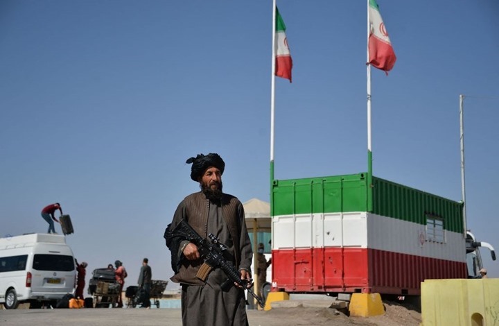 اشتباكات على الحدود الإيرانية الأفغانية بسبب "سوء تفاهم"
