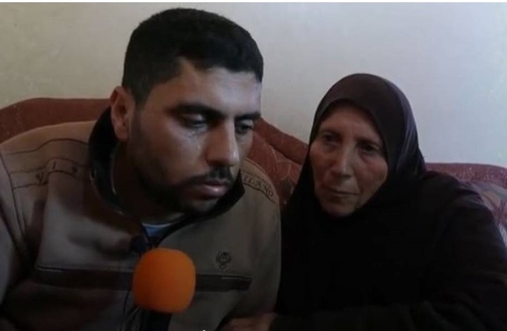 أسير محرر لم يتعرف على والدته بسبب تعذيب الاحتلال (شاهد)