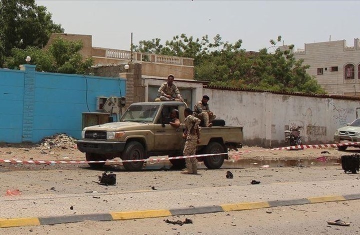 مقتل 6 أشخاص و32 مصابا في انفجار مستودع أسلحة باليمن