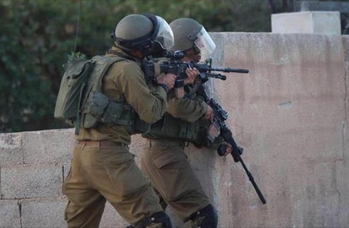 شهيد وإصابتان برصاص قوات الاحتلال شرق الضفة الغربية