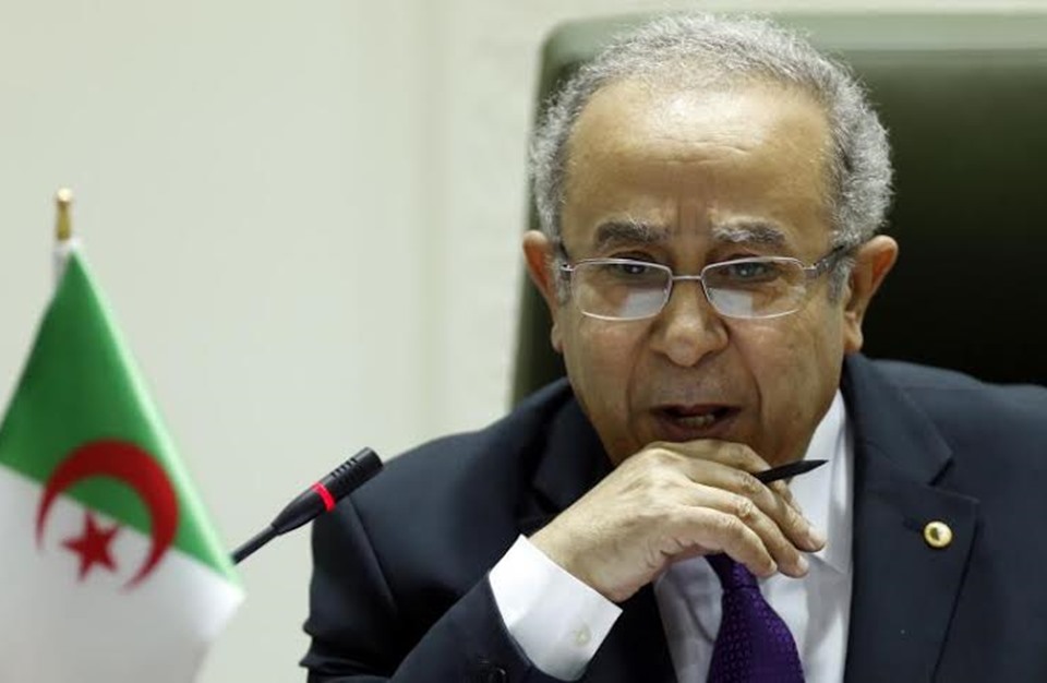 وزير خارجية الجزائر في زيارة لتونس هي الثالثة خلال شهر