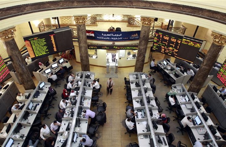 ماذا يعني طرح أسهم ثالث أكبر بنك حكومي في مصر بالبورصة؟