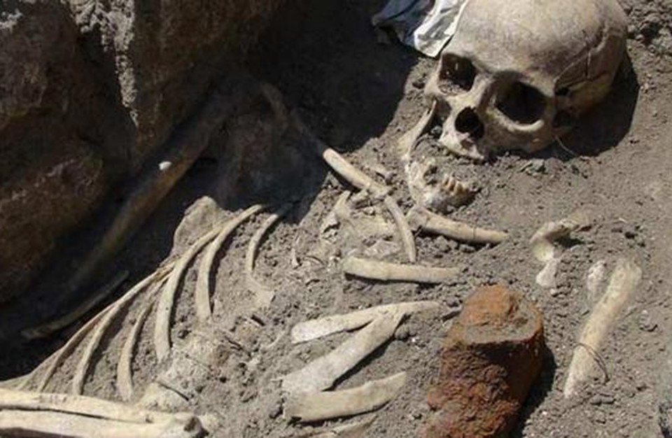 اكتشاف بقايا أقدم إنسان في العالم عمره 300 ألف سنة