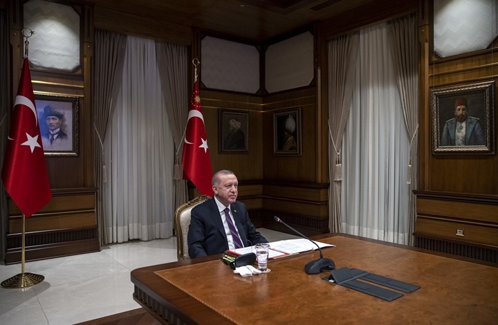 أردوغان يقرّ تعديلا حكوميا في تركيا ويستحدث وزارة جديدة