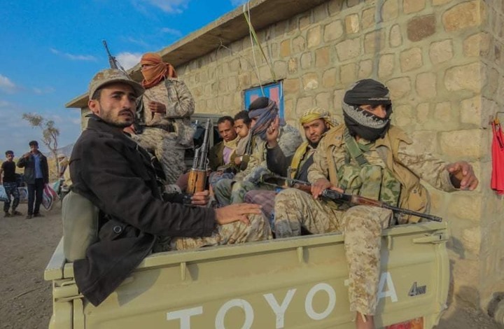 معارك متواصلة بتعز.. والجيش اليمني يستعيد مناطق عدة