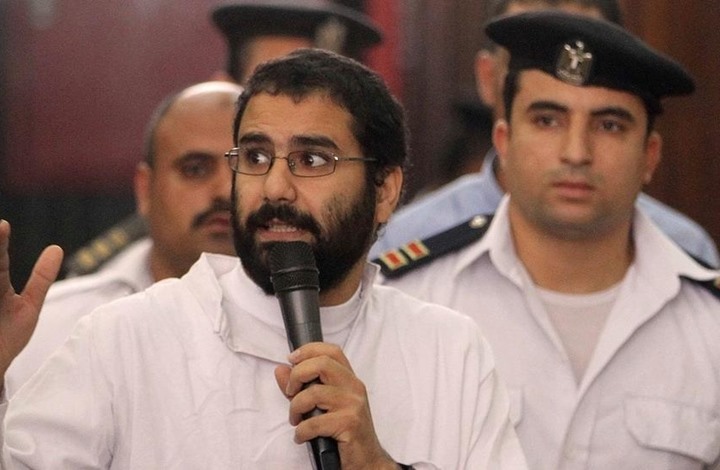 40 منظمة تطالب بالإفراج الفوري عن الناشط علاء عبد الفتاح