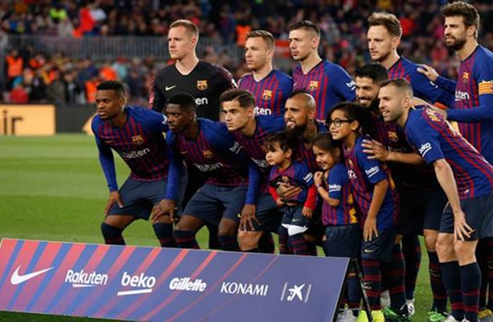بعد تخفيض 70 بالمائة من رواتب لاعبيه برشلونة يطالب بالمزيد