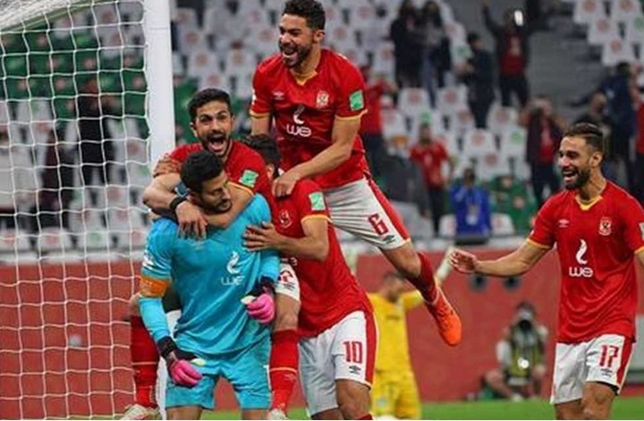 الأهلي يتلقى ضربة موجعة قبل نهائي الأبطال أمام الوداد المغربي
