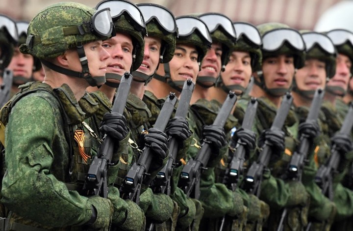 موسكو تعترف بمقتل جنديين بقصف لـ"داعش" على دير الزور