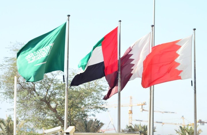 قطريون يعلّقون في ذكرى الحصار.. وقرقاش يغرّد