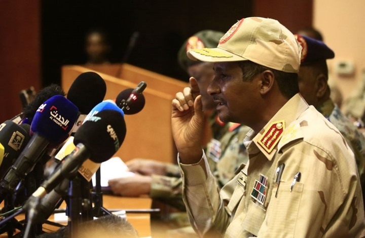حميدتي: المكون المدني متمسك بكراسي السلطة السودانية