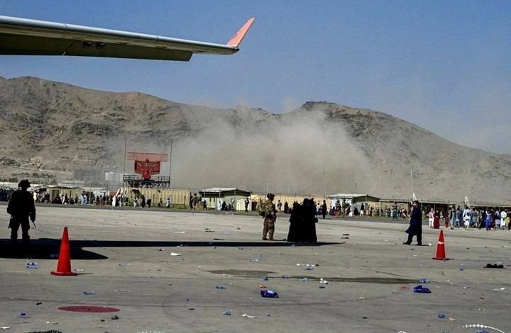 عشرات القتلى بينهم أمريكيون بتفجيري مطار كابول (شاهد)