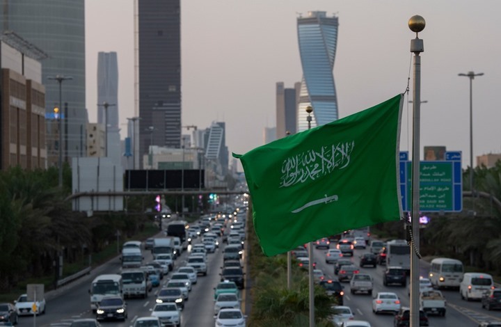 كشف تفاصيل قضايا فساد في السعودية بعشرات الملايين