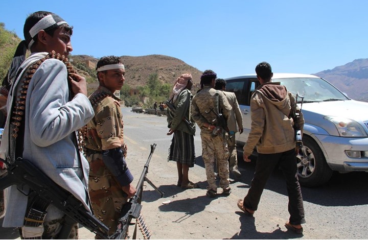أثر ثورة 2011 في تدعيم الحوثيين سياسيا وعسكريا