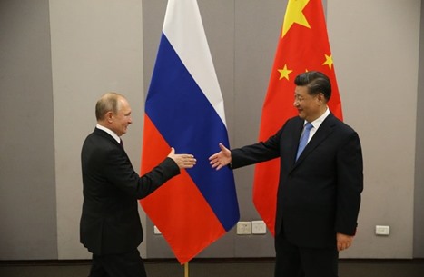 صحيفة: هل تؤسس روسيا والصين تحالفا عسكريا وسياسيا؟