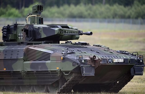 لما تماطل واشنطن وبرلين في تسليح كييف بدبابات متطورة؟