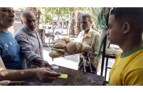 WSJ: ارتفاع أسعار الخبز بمصر يثير مخاوف من اضطرابات سياسية