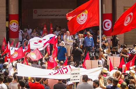 الحكومة التونسية تؤجل جلسة تفاوض مع اتحاد الشغل