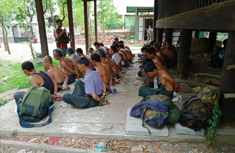 قوات ميانمار تتبادل قصص ذبح الروهينغا بمقطع مسرب (فيديو)