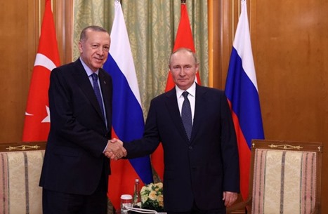 الولايات المتحدة تحذر الشركات التركية من التعامل مع روسيا