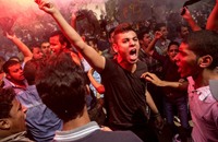 إيكونوميست: تونس نحو الديمقراطية ومصر ترتد للقمع