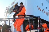 إنقاذ 300 مهاجر غير شرعي جنحت سفينتهم على سواحل قبرص