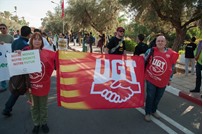 تظاهرة بالمغرب للتحذير من مخاطر التغير المناخي