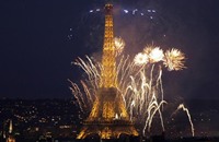 إخلاء برج "إيفل" وسط باريس لوجود طرد مشبوه