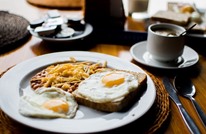 مخاطر ترك وجبة الإفطار على الصحة (إنفوغرافيك)