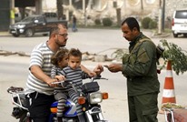 وول ستريت: كيف تخلق رشاوى الحواجز مليونيرات بسوريا؟