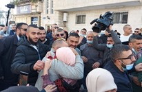 لحظات استقبال محرر قضى 19 عاما بسجون الاحتلال (شاهد)