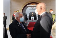 عباس في تونس عقب الجزائر بجولة مغاربية تستثني المغرب