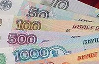 العملة الروسية تسجل تراجعات تاريخية أمام اليورو والدولار