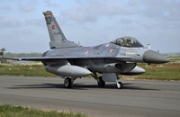سلاح الجو التركي يعترض طائرة روسية حلقت قرب الحدود