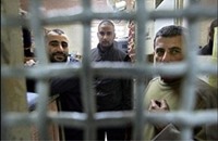"الشاباك" يوصي بإبعاد 10 من الأسرى الفلسطينيين