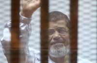 إدانة مرسي بـ"استعراض القوة" تثير سخرية المغردين