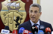 وزير داخلية تونس يفتح تحقيقا ضد شخصه.. وسخرية (شاهد)