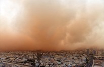 عاصفة غبار كثيفة تضرب العراق والكويت (شاهد)